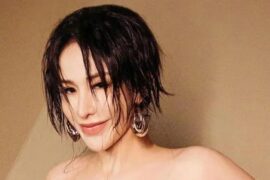 萧亚轩、Blue《U Make Me Wanna》歌词及赏析