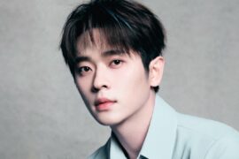 丞磊《一生相伴》歌词 (《足迹》插曲)