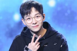 胡夏《归家》歌词 (检察机关纪念抗战胜利80周年纪录片《两个故乡》主题曲)