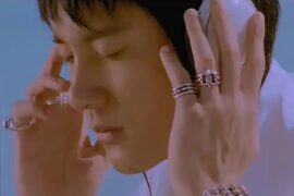 王力宏《大城小爱》歌词完整版