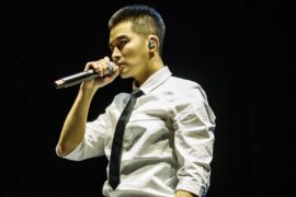 柳爽《玫瑰窃贼》歌词表达及评论