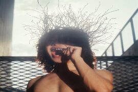 陈一豪Clear、INDEcompany《鼻塞》歌词及评论