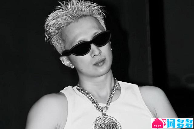 艾志恒Asen《英雄》歌词表达及评论赏析