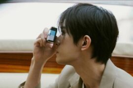 易烊千玺《山花》歌词及评论赏析