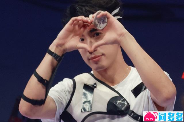 鹭卓《Can't stop the rain》歌词及评论