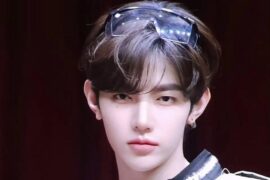 章昊《红颜为谁开》歌词《玄界之门》动画片尾曲