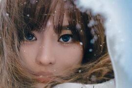 黄霄雲《你真的够了》歌词封面图