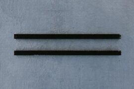 TizzyT《小问题》歌词封面图