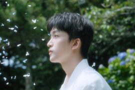 黄子弘凡《日出舞台》歌词封面图