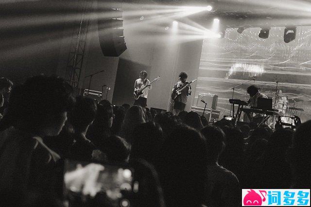 花墙FancyWall《烂芭乐》歌词封面图