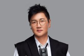 孙楠《壮志瞰山河》歌词封面图