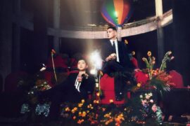 王以太、艾热AIR《别怕变老》歌词封面图