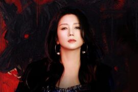 何洁《重生的花》歌词封面图