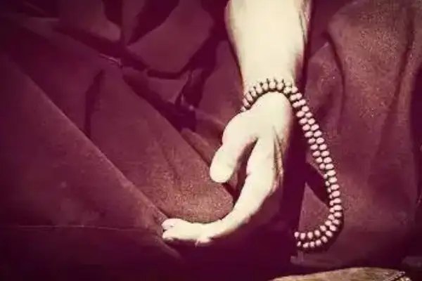仓央嘉措最美的十首诗（图4）
